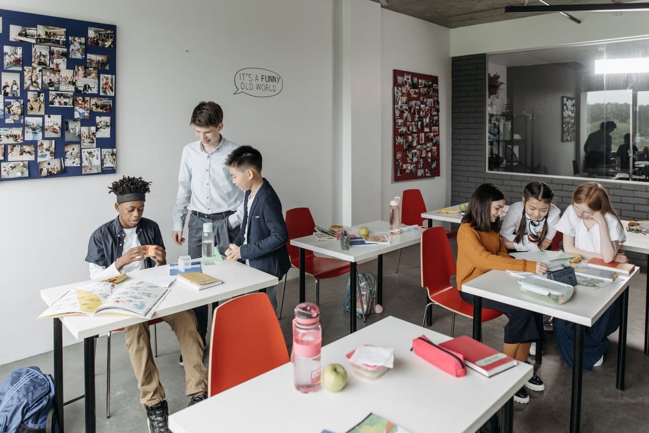 Students collaborating in classroom